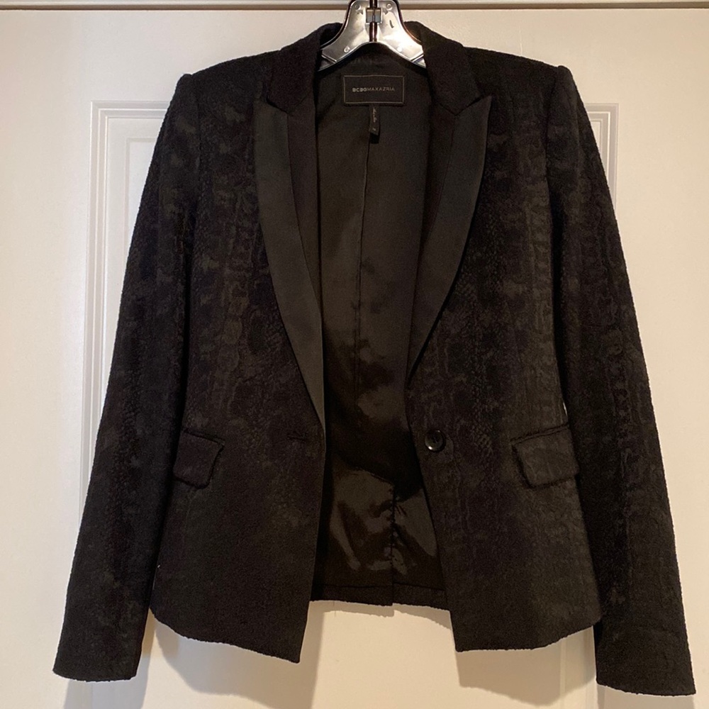 BCBGMAXAZRIA Aiden Black Lace Blazer